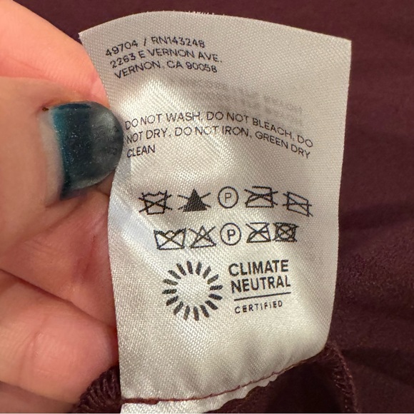 Reformation Frasier Midi Dress Button Side Ruched High Slit Prune Size 4 - Picture 15 of 15